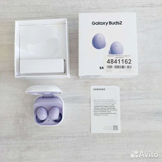 Новые наушники TWS Samsung Buds 2. оригинал