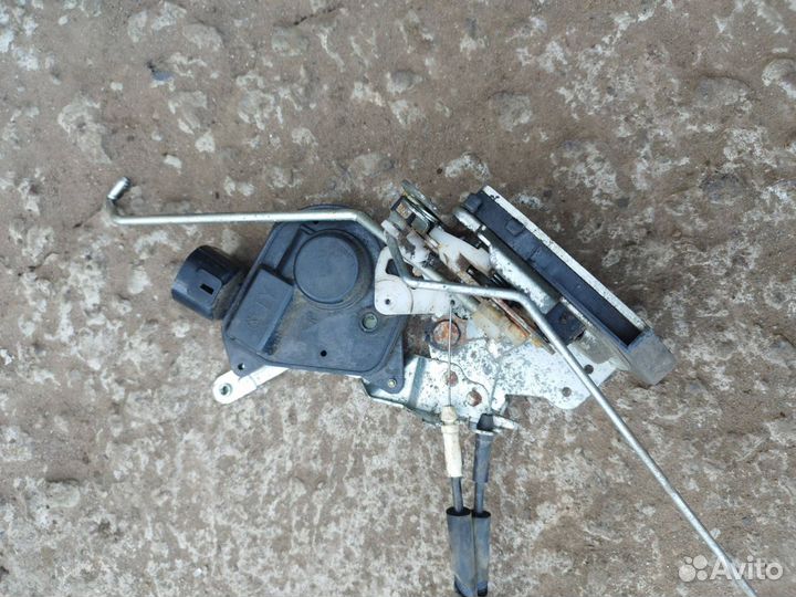 Замок двери передней правой Lifan X60 2014