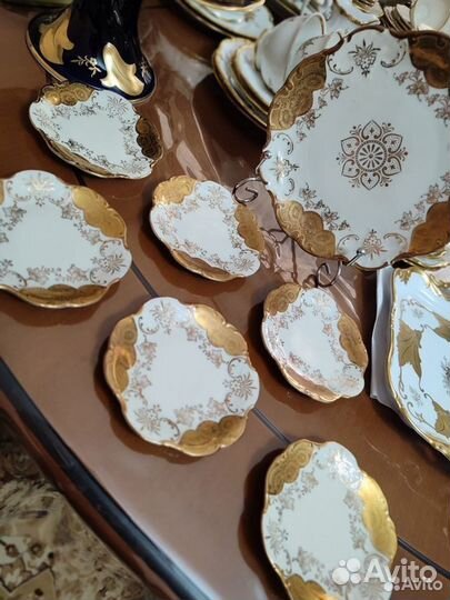 Сухарница с розетками