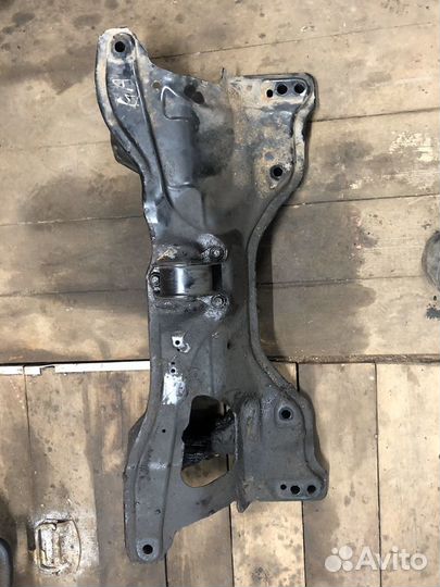 Honda Civic 6 EJ9 EK3 подрамник передний