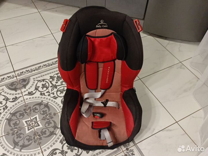 Детское автомобильное кресло от 0 до 25 кг