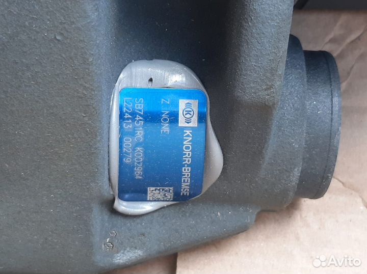 Суппорт тормозной в левый MB Atego k002964 Knorr