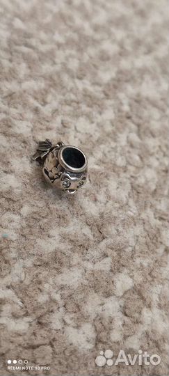 Украшение шарм