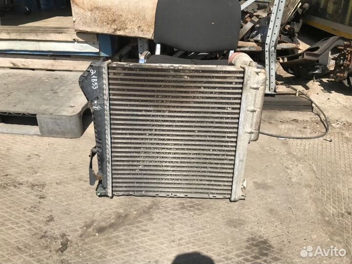 Интеркулер Renault Midlum 2011