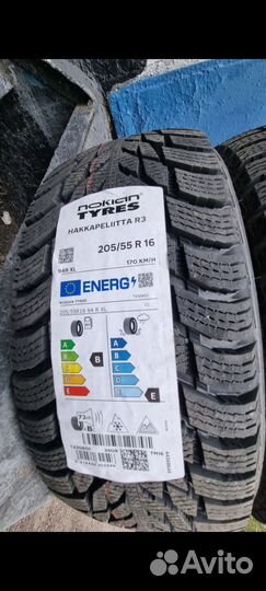 Nokian Tyres Hakkapeliitta R3 205/55 R16 94R