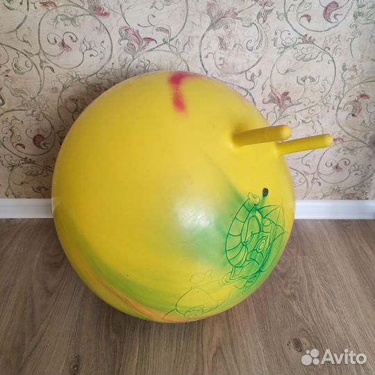 Мяч попрыгун