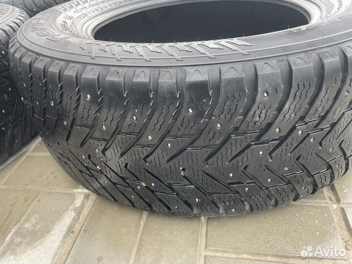 Nokian Tyres Hakkapeliitta 8 SUV 265/60 R18