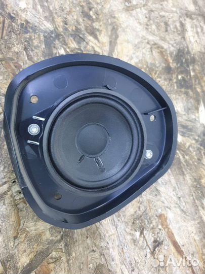 Колонка пищалка Porsche Cayenne