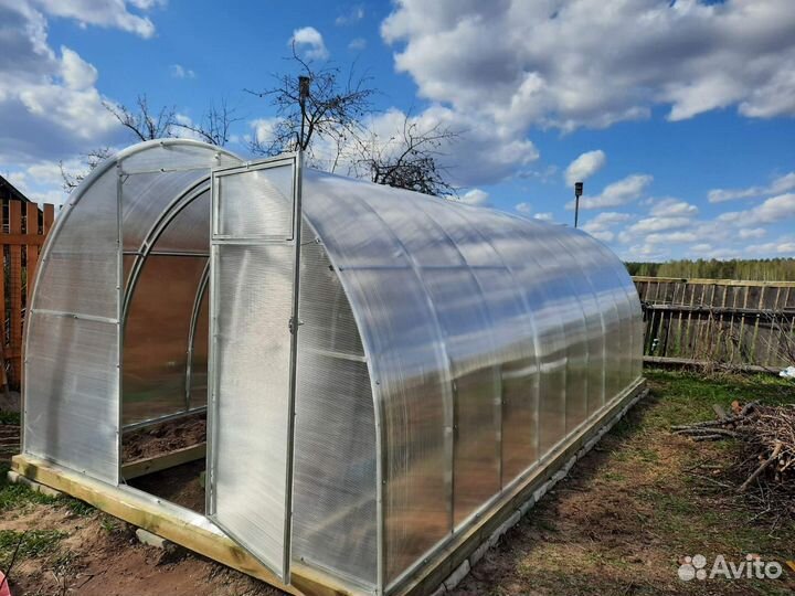 Теплица двойная дуга