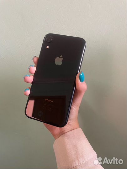 Телефон iPhone xr