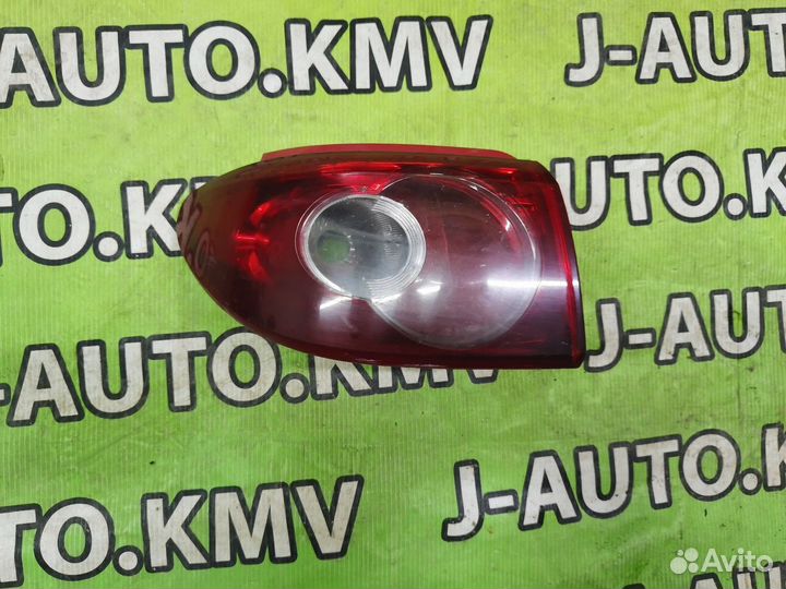 Фонарь задний Mazda Demio