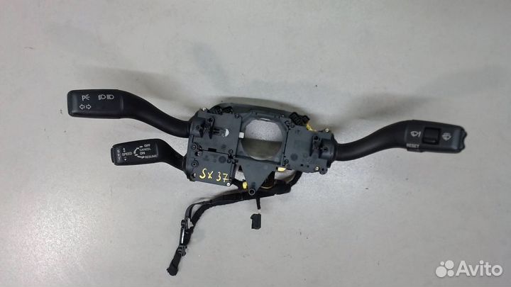 Переключатель поворотов и дворников Audi A8 (D3)