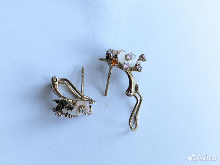 Комплект серебряный из подвески и серёжек