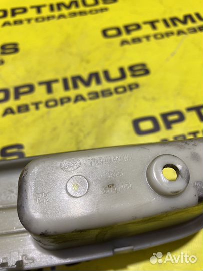 Накладка стеклоподъемника задний правый Lifan X50