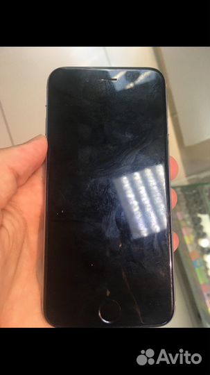 Телефон iPhone 6