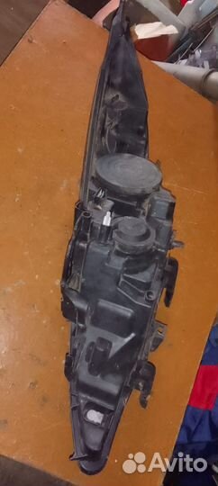 Peugeot 207 фара правая