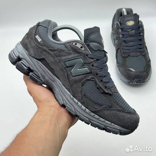 Кроссовки мужские NEW balance 2002R