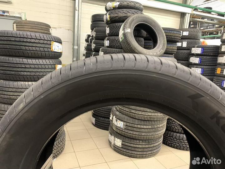 Kumho Ecsta HS52 195/45 R16 84