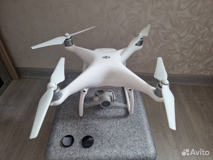 Квадрокоптер dji phantom 4
