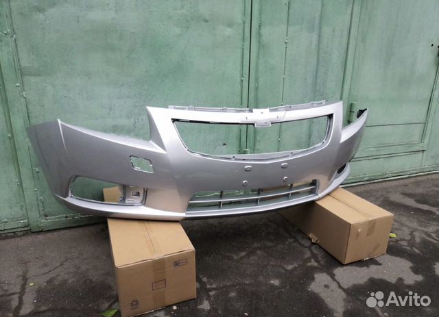 Бампер передний Chevrolet Cruze 2009 серебро