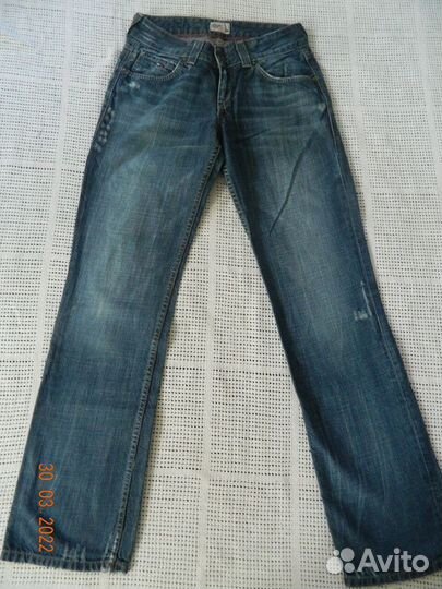 Tommy hilfiger джинсы 28