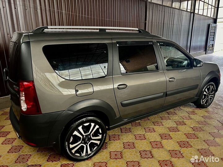 LADA Largus 1.6 МТ, 2022, 33 000 км