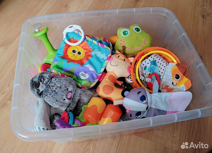 Развивающие игрушки для малышей