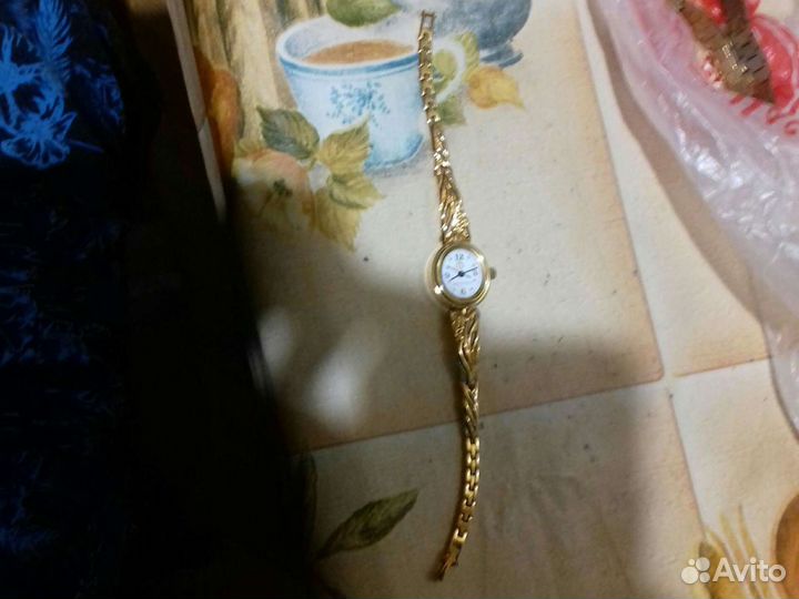 Часы женские
