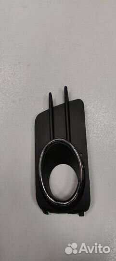 Решетка бампера Tiguan 2012 - 2018