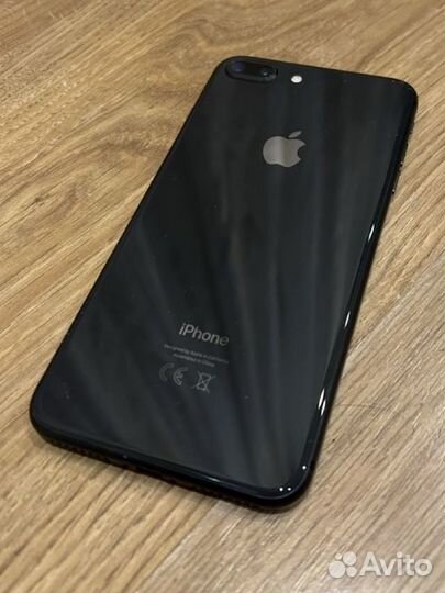 iPhone 8 Plus, 64 ГБ