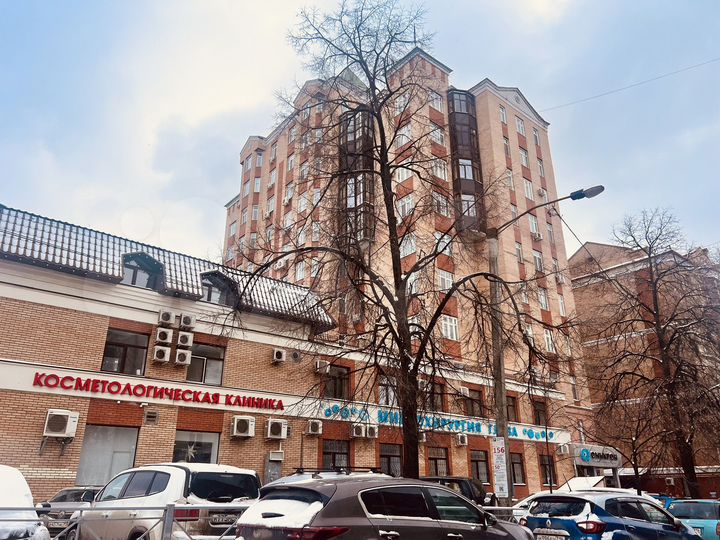 4-к. квартира, 118 м², 9/10 эт.