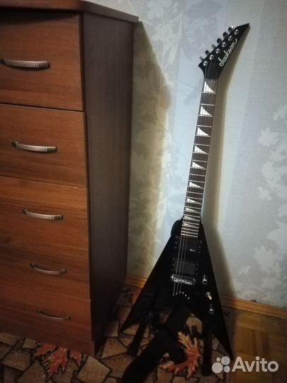 Jackson JS32T King V EMG 85 Active