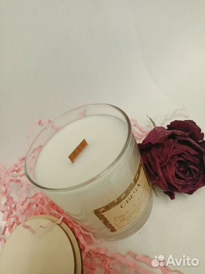 Свеча ароматическая ручной работы Роза и пион