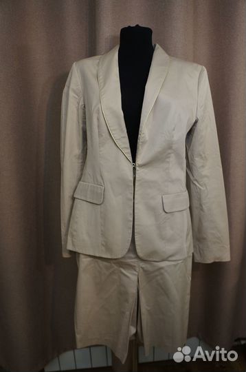 Костюм летний 48 с юбкой Турция