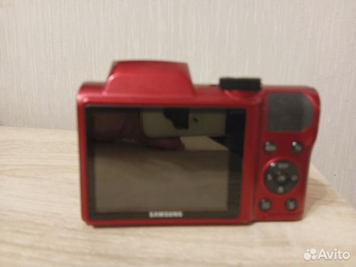 Компактный фотоаппарат Samsung wb100