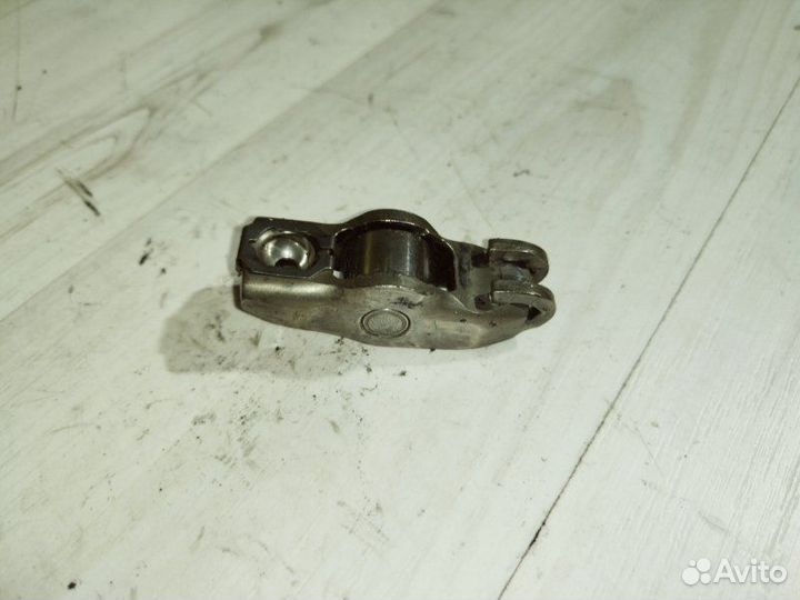 Рокер Volvo Xc90 D5244T4 2006