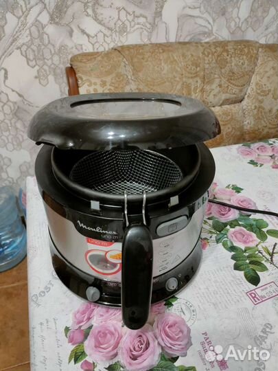 Фритюрница Moulinex uno m