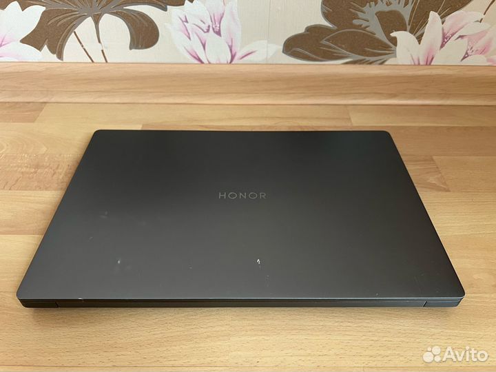 Honor 16 Ryzen-5600H/16gb ddr4/IPS/nvme 512gb
