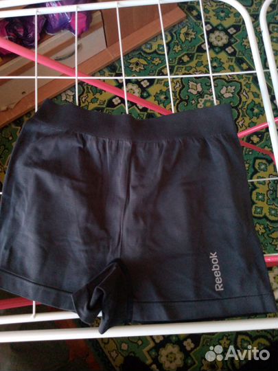 Шорты спортивные женские reebok