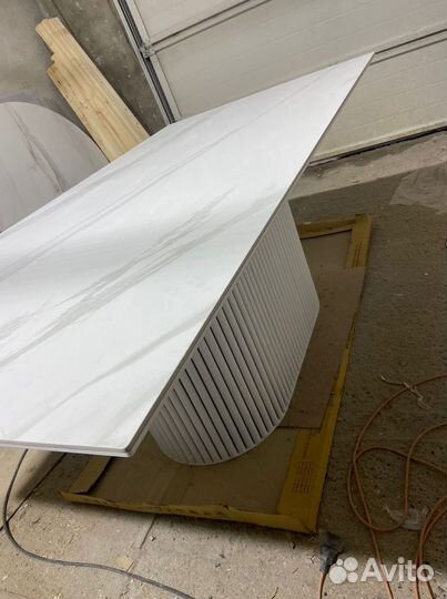 Стол под мрамор