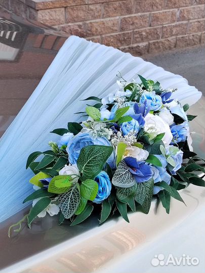 Украшение машины на свадьбу