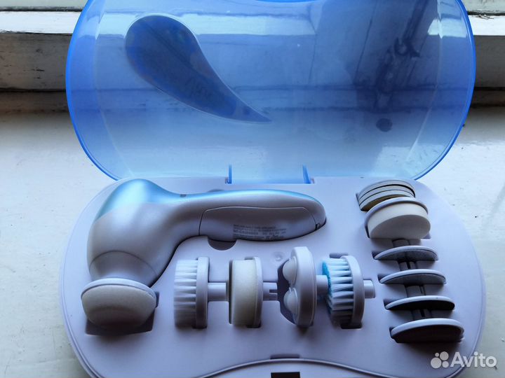 Прибор по уходу за кожей лица и ногтями