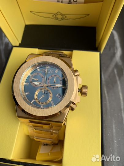 Наручные часы Invicta Reserve Akula 45221