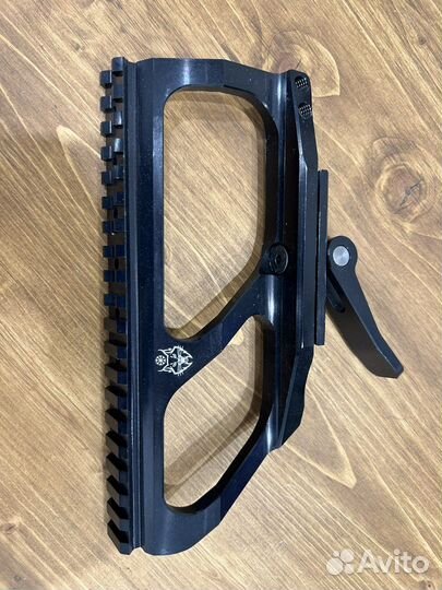 Кронштейн рысь