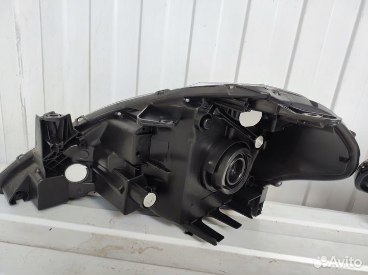 Фара nissan tiida 04-10 (Евросвет) цена за 1