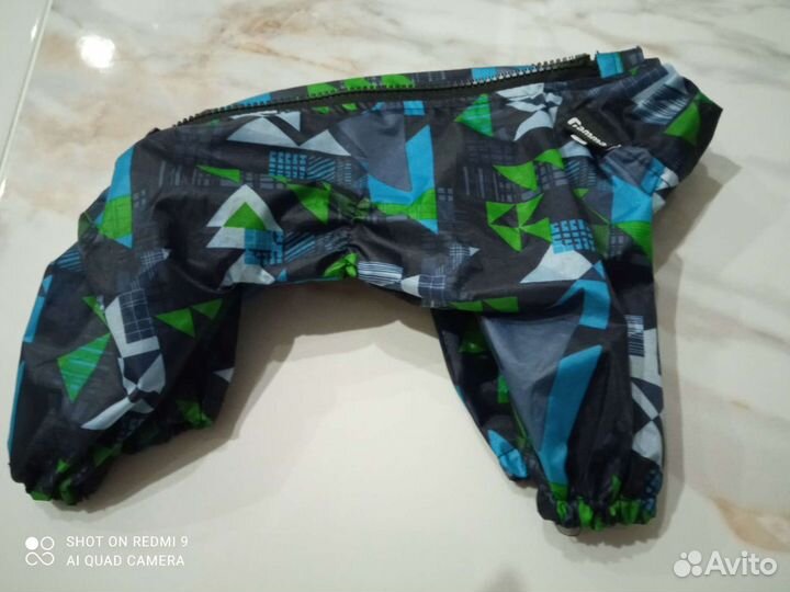 Дождевик для маленькой собаки