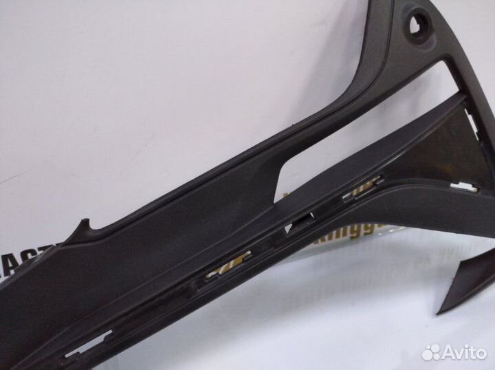 Решетка противотуманной фары правая Bmw X1 F48