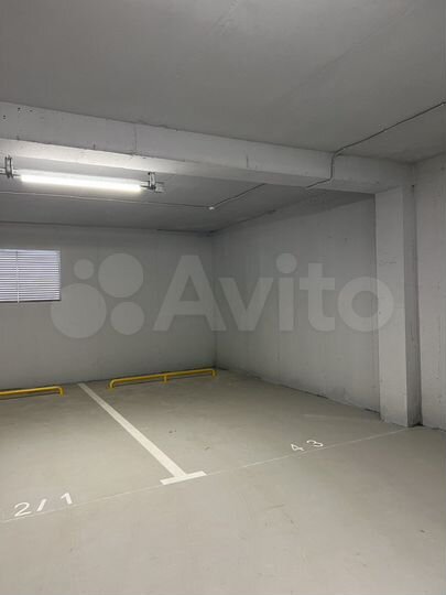 Машиноместо, 14 м²