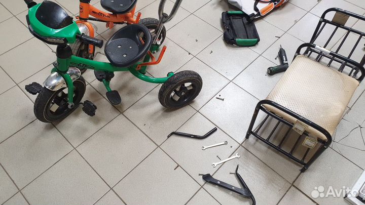 Ремонт детского трех колесного ведосипеда,запчасти