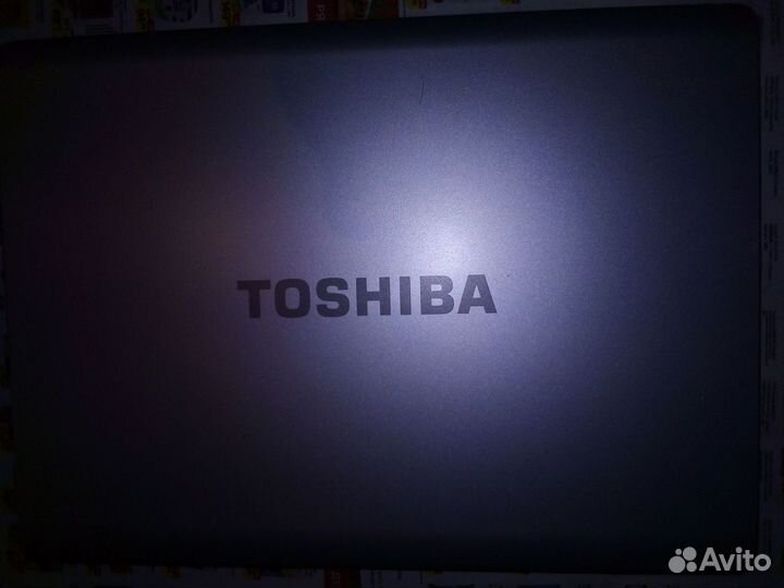 Ноутбук toshiba